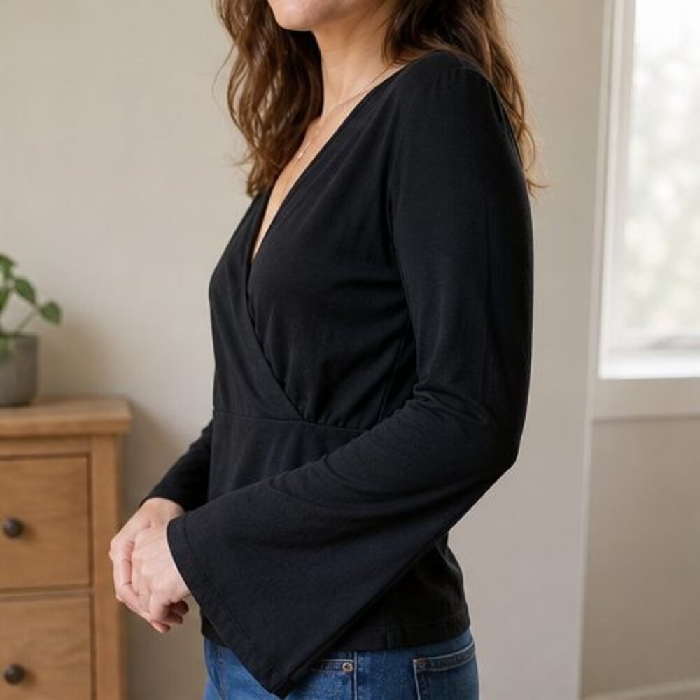 Cream Button Blouse - Picture 3 of 6
